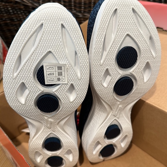 Sketchers Go Walk 4 Slip-on Sneakers in Navy - Picture 9 of 10